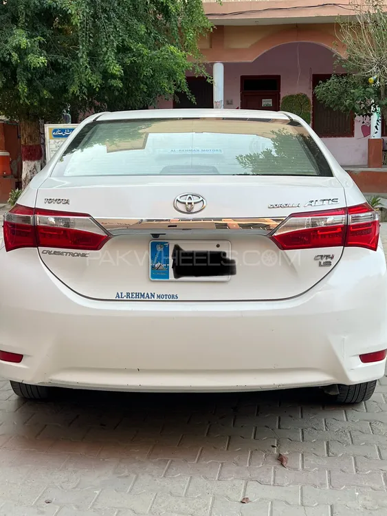 Toyota Corolla 2017 for Sale in Multan Image-1