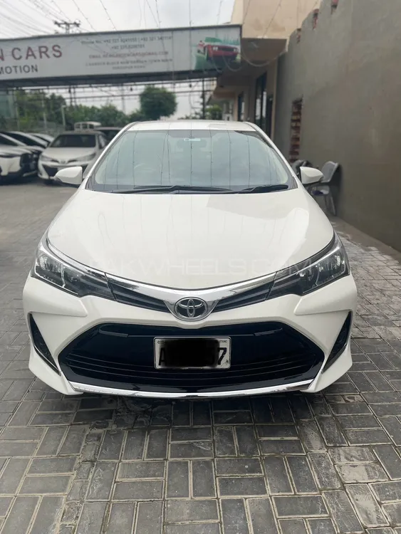 Toyota Corolla 2021 for Sale in Lahore Image-1