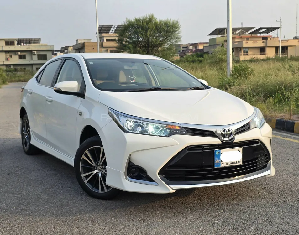 Toyota Corolla 2022 for Sale in Islamabad Image-1