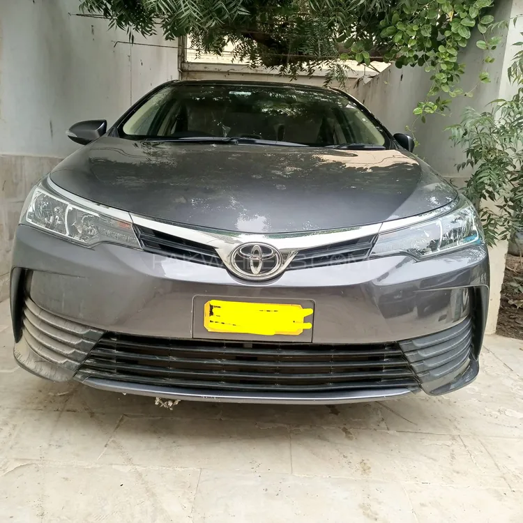 Toyota Corolla 2018 for Sale in Karachi Image-1