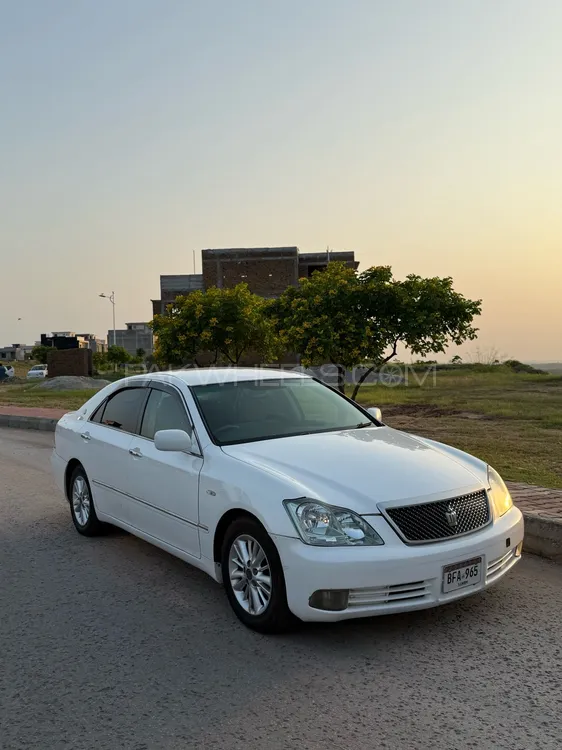 Toyota Crown 2004 for Sale in Rawalpindi Image-1