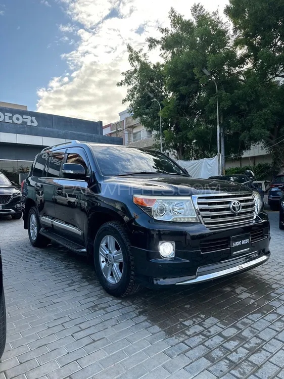 Toyota Land Cruiser 2013 for Sale in Karachi Image-1