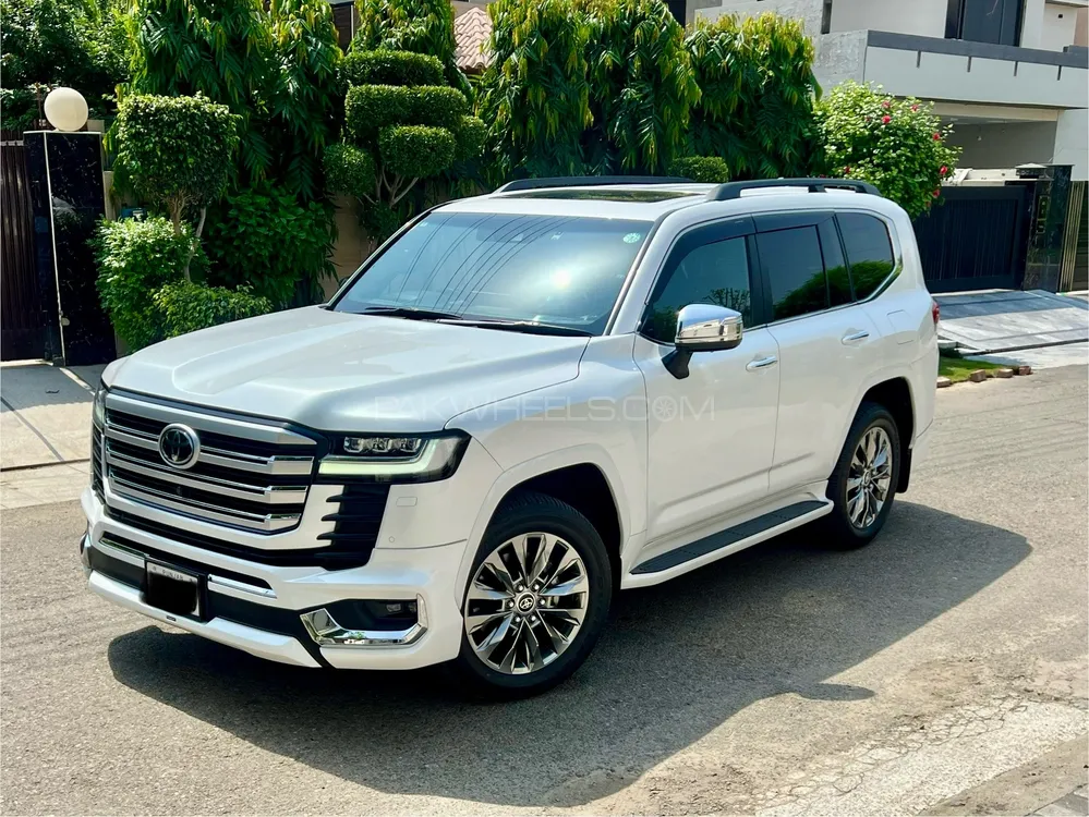 Toyota Land Cruiser 2021 for Sale in Lahore Image-1