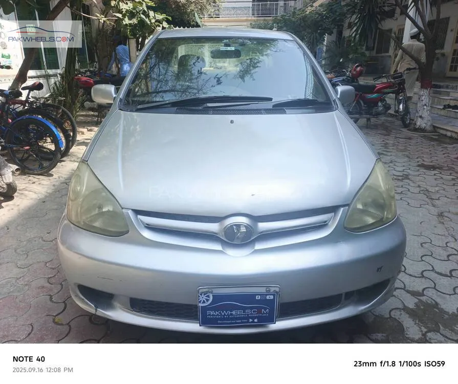 Toyota Platz 2003 for Sale in Rawalpindi Image-1