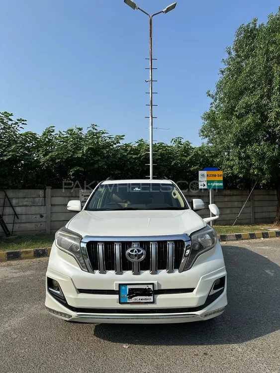 Toyota Prado 2016 for Sale in Sialkot Image-1