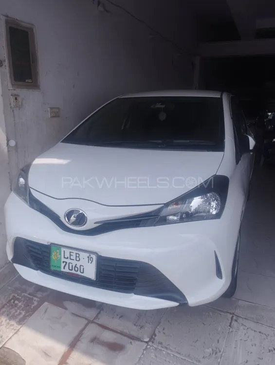 ٹویوٹا ویٹز 2015 for Sale in لاہور Image-1