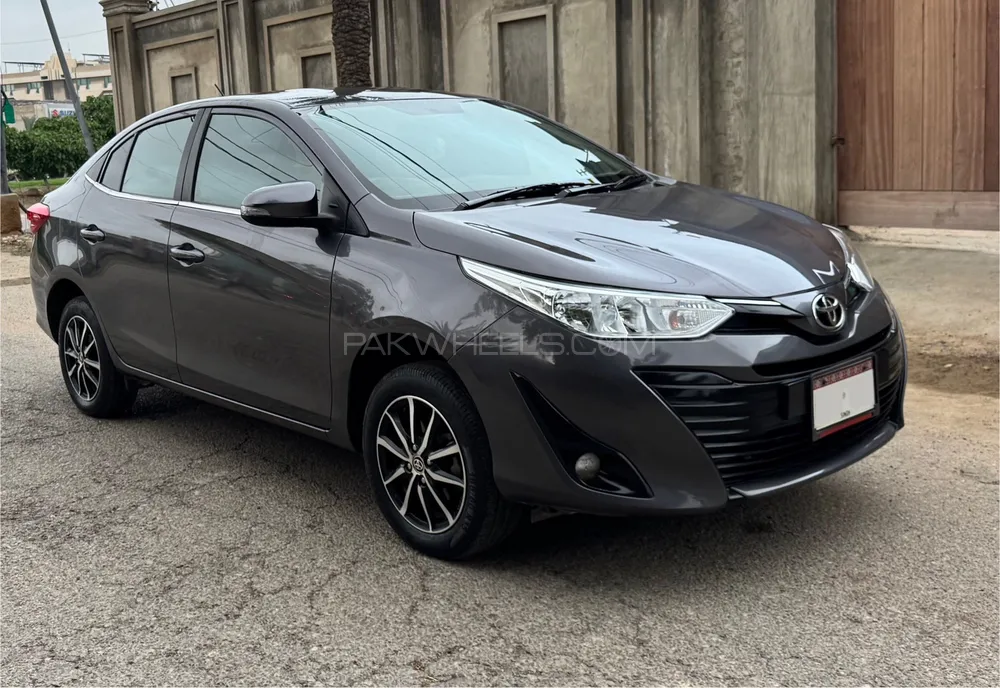 Toyota Yaris Sedan 2024 for Sale in Karachi Image-1