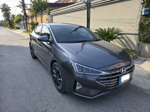 Hyundai Elantra GLS 2021