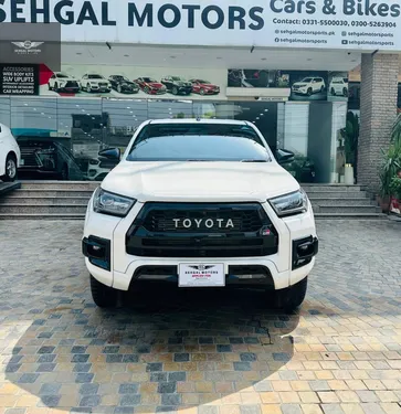 ٹویوٹا ہائیلکس ریوو جی آر-ایس 2025 for Sale ٹویوٹا ہائیلکس ریوو جی آر-ایس 2025 for Sale