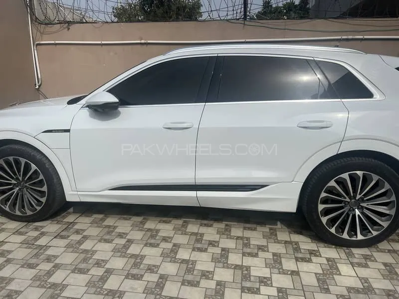 Audi e-tron 2021 for Sale in Karachi Image-1