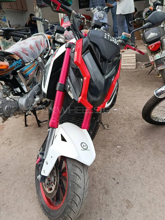 E Turbo Thunderbolt 2025 for Sale Image-1