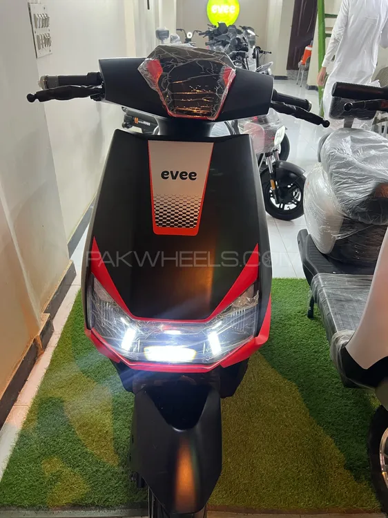 Evee S1 Pro 2025 for Sale Image-1