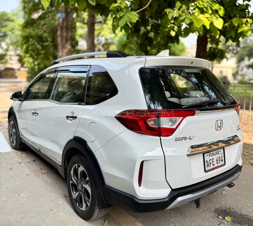 Honda BR-V 2021 for Sale in Lahore Image-1