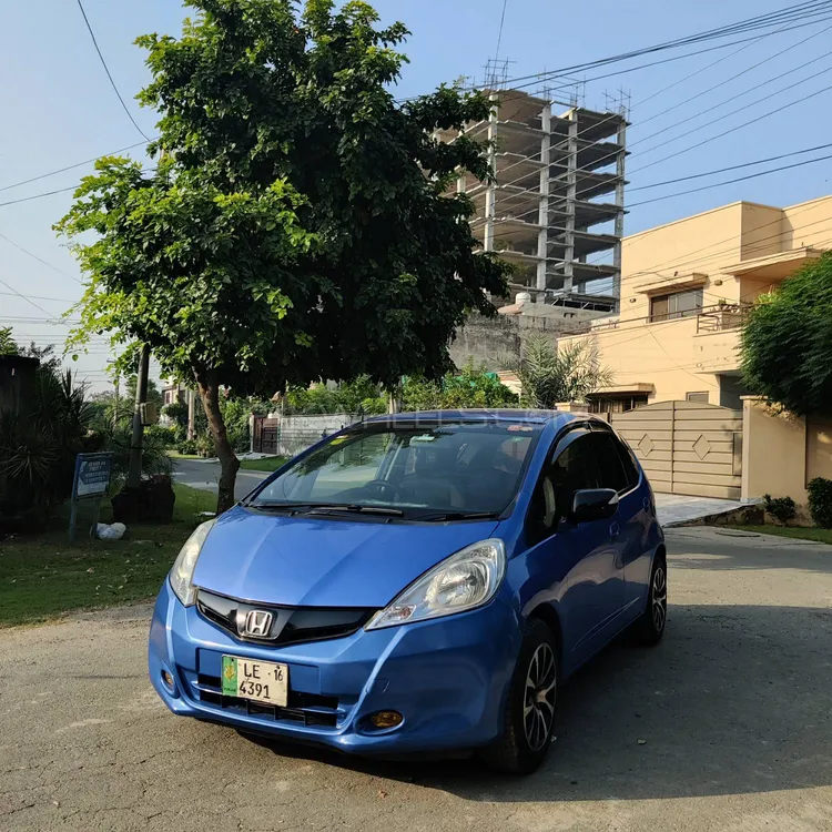 Honda Fit 2011 for Sale in Lahore Image-1