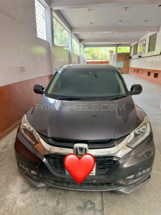 Honda Vezel 2014 for Sale in Multan Image-1