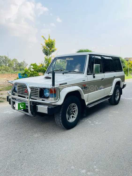 Mitsubishi Pajero 1990 for Sale in Rawalpindi Image-1