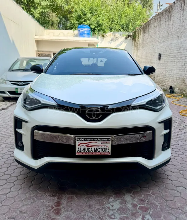 Toyota C-HR 2020 for Sale in Gujranwala Image-1