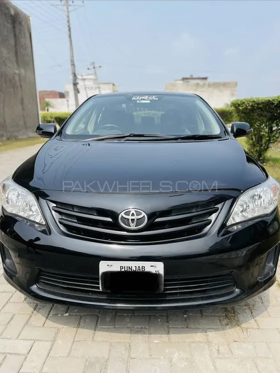 Toyota Corolla 2015 for Sale in Sialkot Image-1