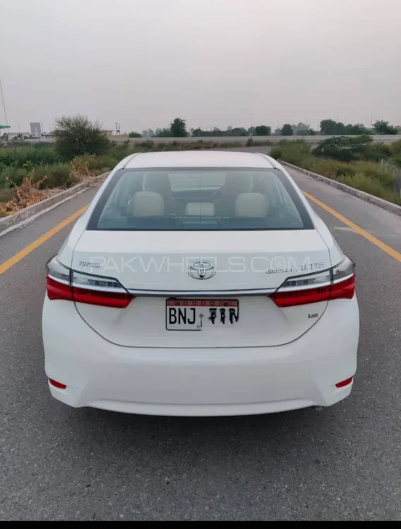 Toyota Corolla 2018 for Sale in Toba Tek Singh Image-1