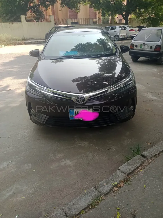 Toyota Corolla 2019 for Sale in Islamabad Image-1