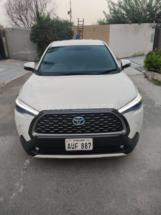 Toyota Corolla Cross 2025 for Sale in Lahore Image-1