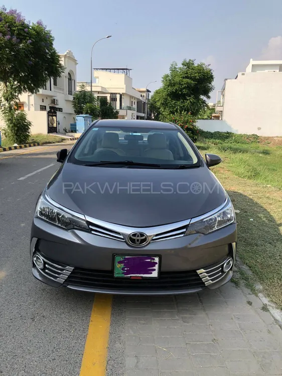 Toyota Corolla 2015 for Sale in Lahore Image-1