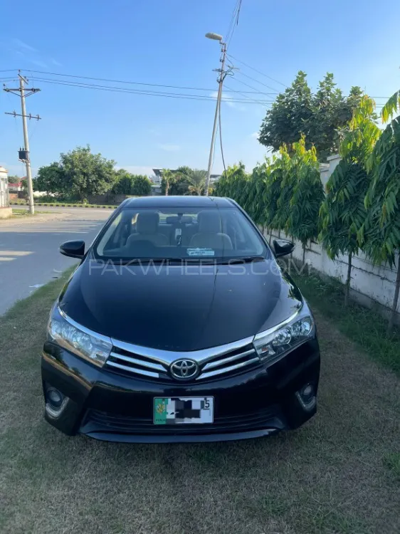 Toyota Corolla 2015 for Sale in Lahore Image-1