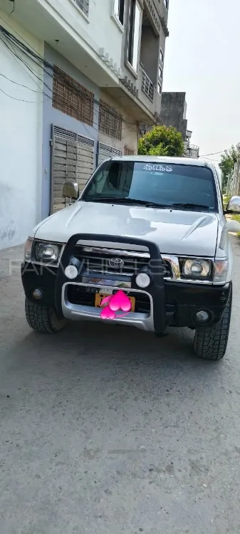 Toyota Hilux 2002 for Sale in Gujranwala Image-1