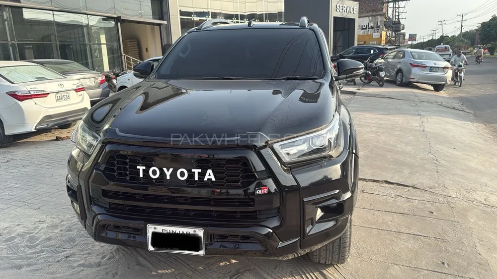 Toyota Hilux 2021 for Sale in Faisalabad Image-1
