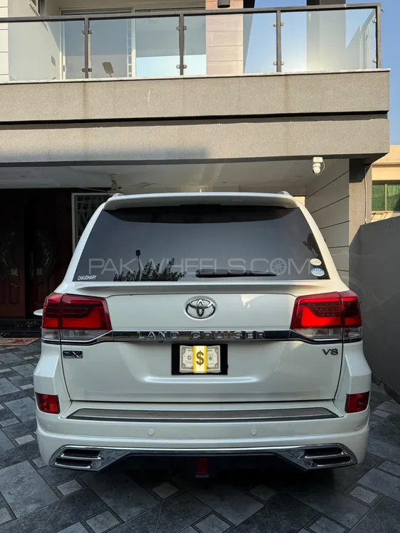 Toyota Land Cruiser 2010 for Sale in Lahore Image-1