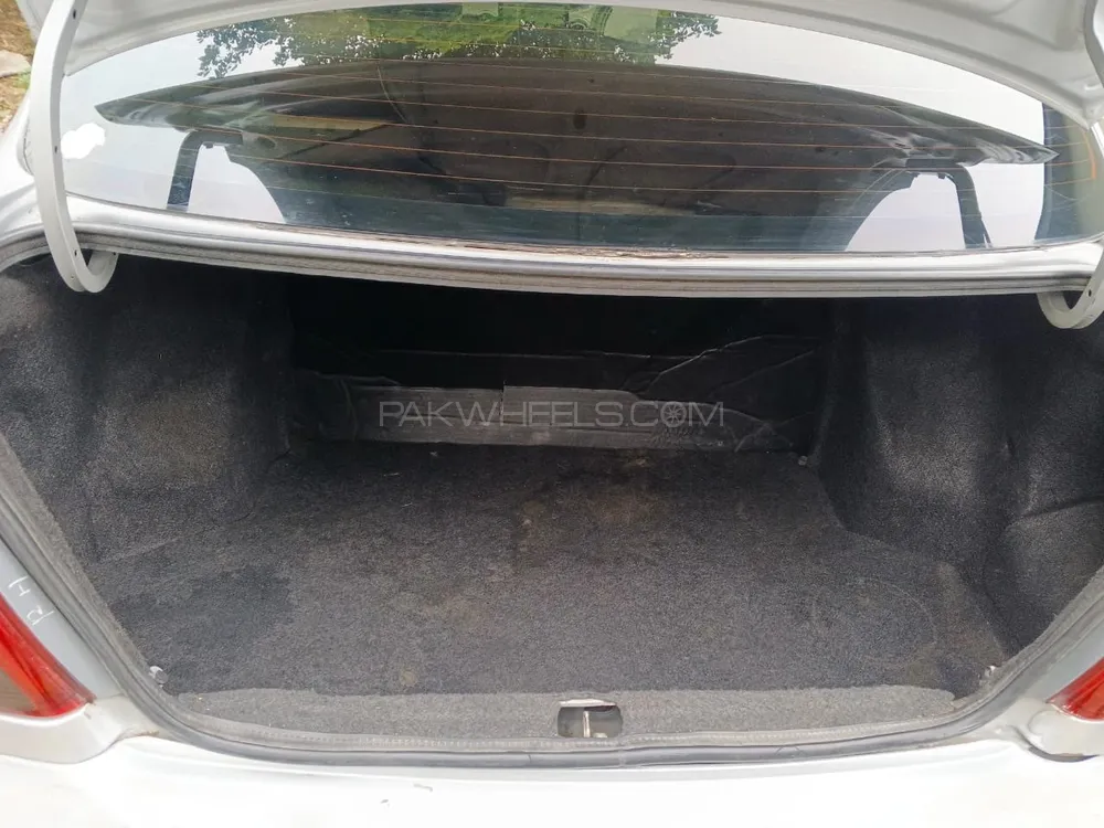 Toyota Platz 2000 for Sale in Lahore Toyota Platz 2000 for Sale in Lahore Image-4