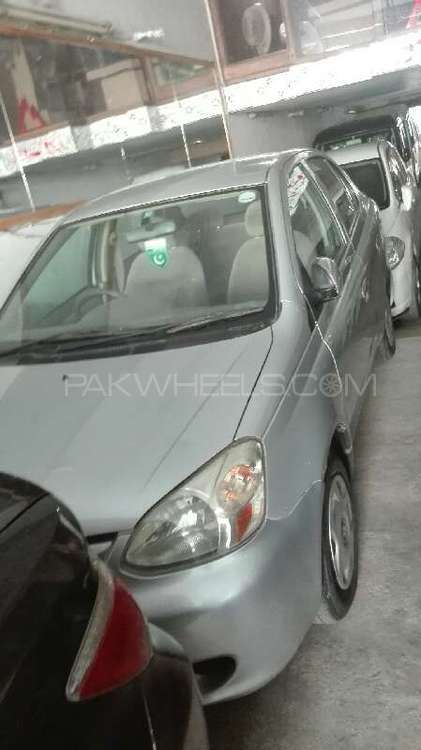 Toyota Platz 2003 for Sale in Lahore Image-1