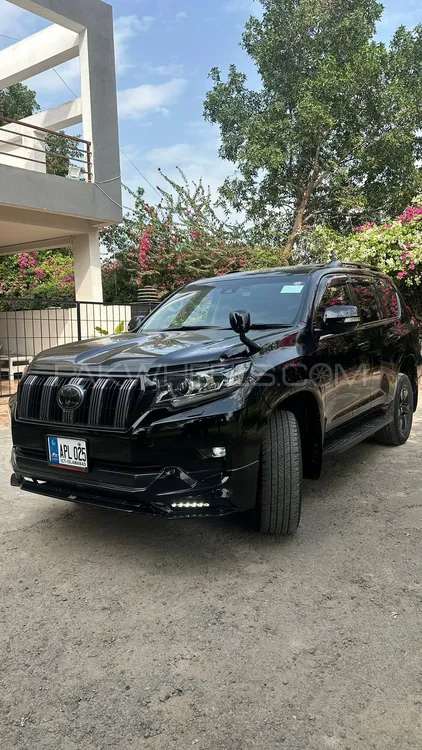 Toyota Prado 2018 for Sale in Lahore Image-1