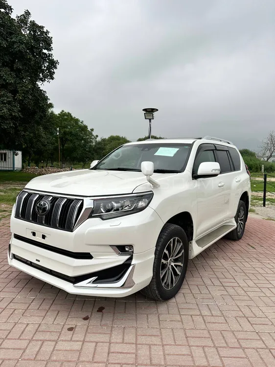 Toyota Prado 2019 for Sale in Islamabad Image-1