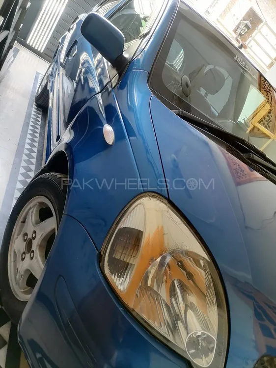 Toyota Vitz 2002 for Sale in Wah cantt Image-1