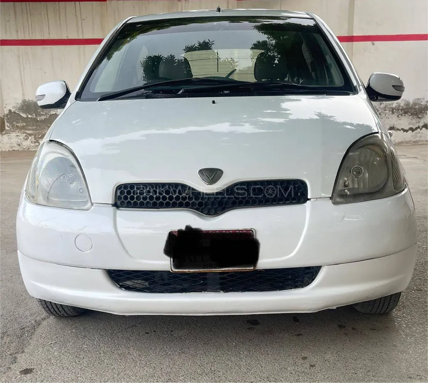 Toyota Vitz 1999 for Sale in Karachi Image-1