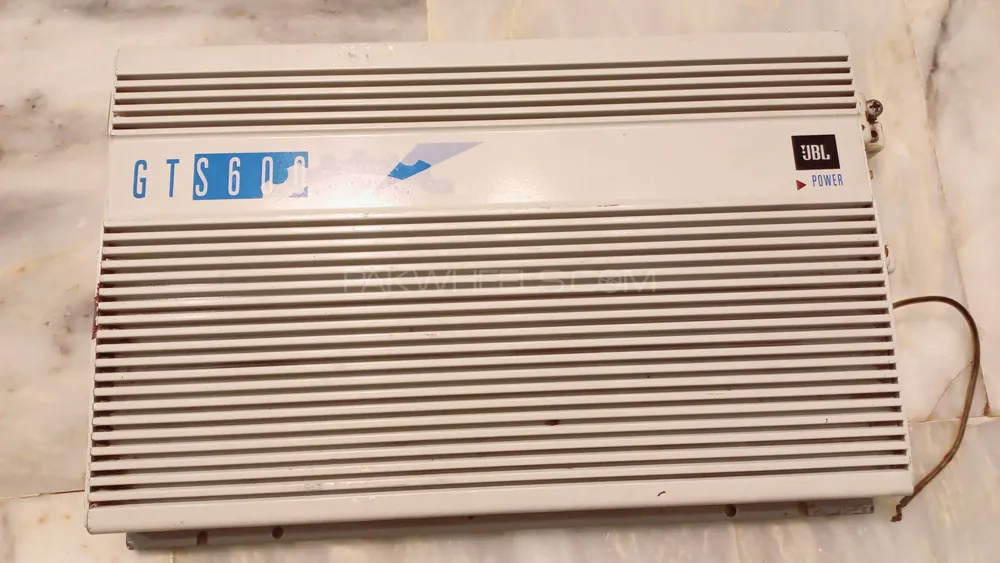 Amplifier jbl 600 Image-1