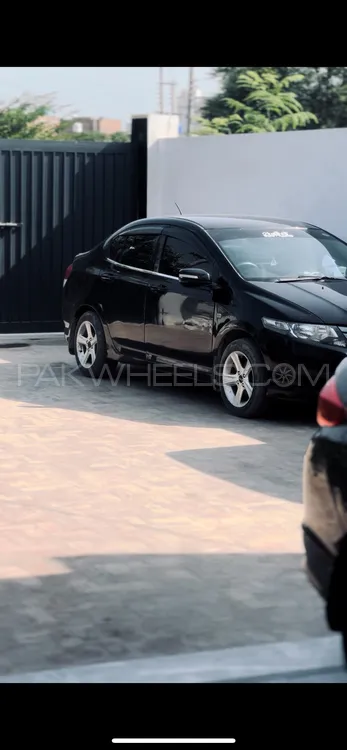 Honda City 2013 for Sale in Vehari Image-1