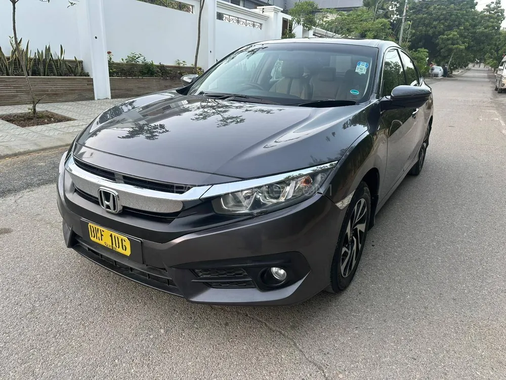 Honda Civic 2017 for Sale in Karachi Image-1