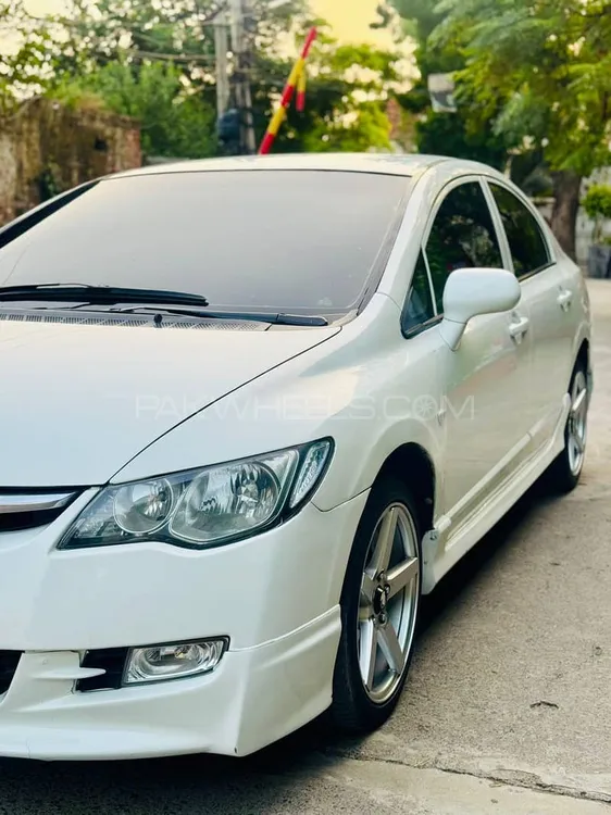 Honda Civic 2010 for Sale in Lahore Image-1