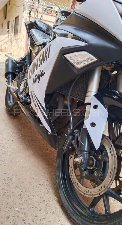 Kawasaki Ninja 400 2017 for Sale Image-1