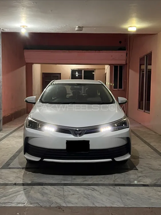 Toyota Corolla 2018 for Sale in Lahore Image-1