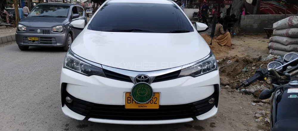 Toyota Corolla 2020 for Sale in Karachi Image-1