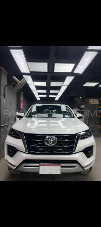 Toyota Fortuner 2021 for Sale in Karachi Image-1