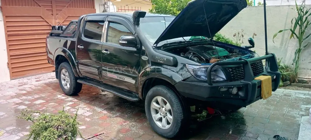 Toyota Hilux 2005 for Sale in Tarbela Image-1