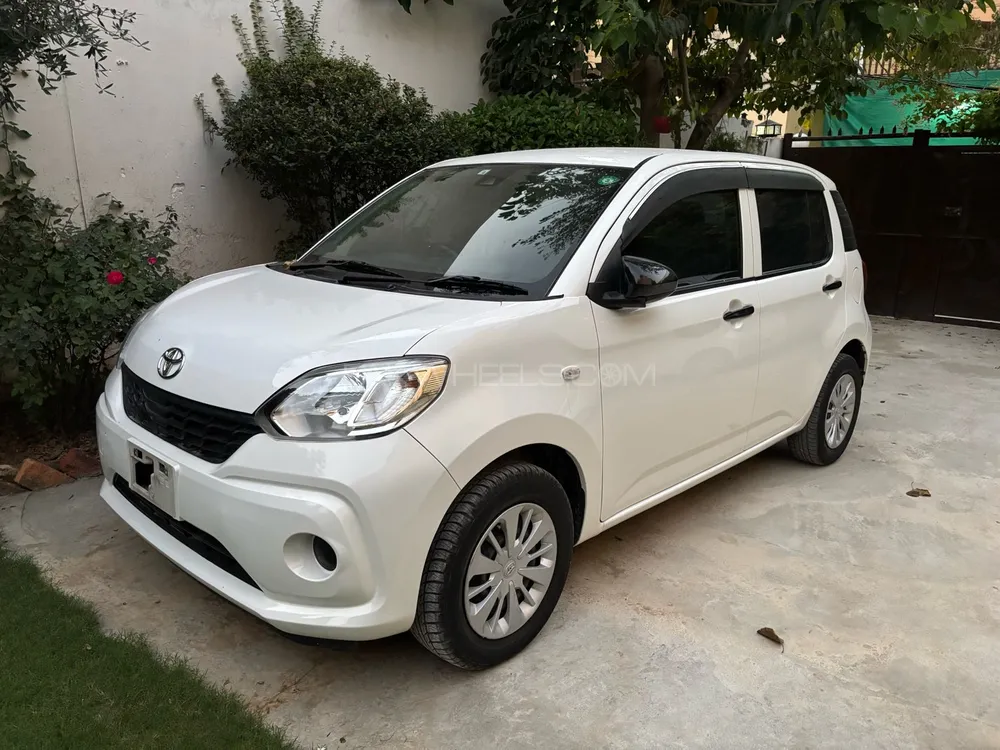 Toyota Passo 2018 for Sale in Islamabad Image-1