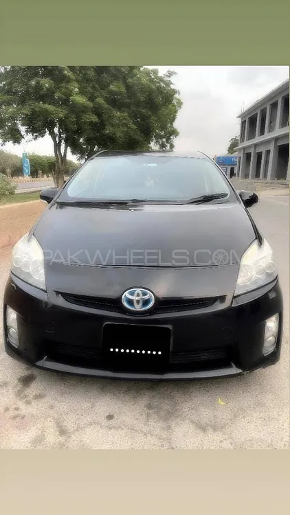 Toyota Prius 2010 for Sale in Karachi Image-1