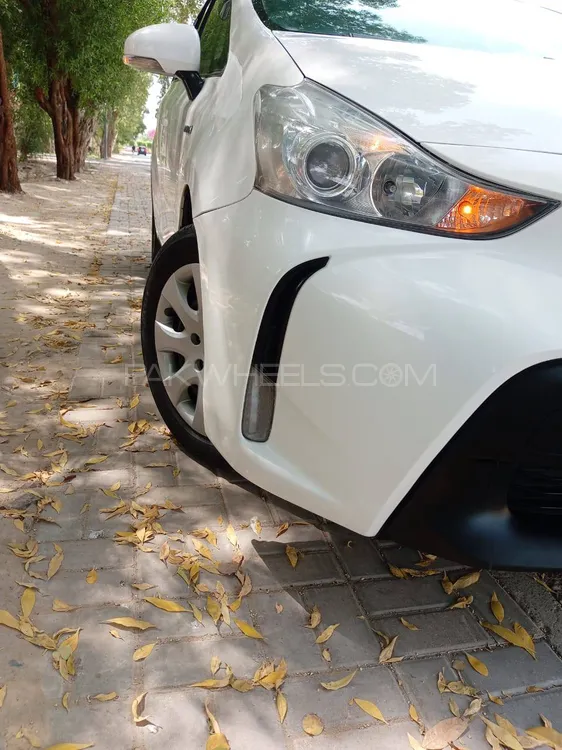 Toyota Prius 2015 for Sale in Islamabad Image-1