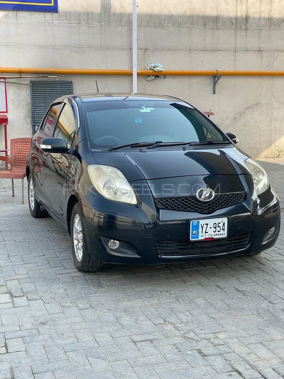 Toyota Vitz 2008 for Sale in Haripur Image-1
