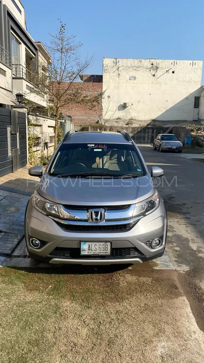 Honda BR-V 2018 for Sale in Lahore Image-1
